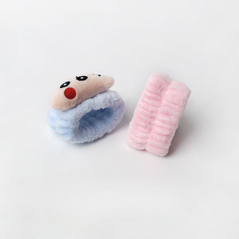 Crayon Shin-chan, Shiro Buribu - Wrist Wraps recensione e prezzo